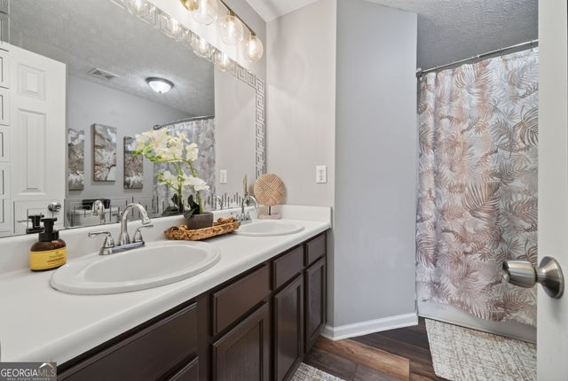 4712 Poplar Ridge Court, Oakwood, GA 30566