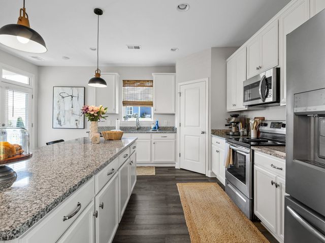 148 Bur Oak Drive, Taylors, SC 29687