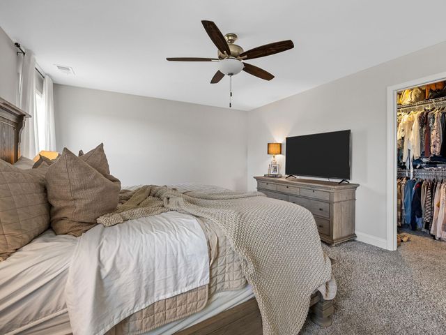 148 Bur Oak Drive, Taylors, SC 29687