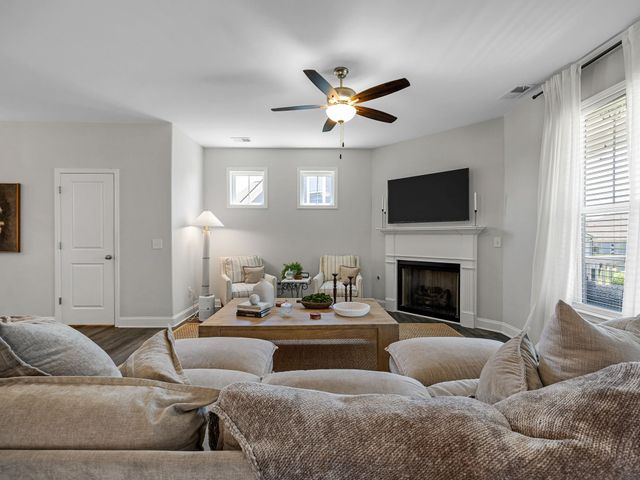 148 Bur Oak Drive, Taylors, SC 29687