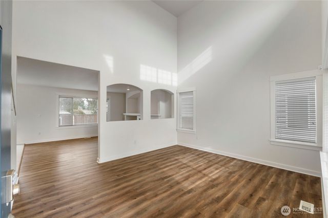 11913 126th Street Ct E, Puyallup, WA 98374