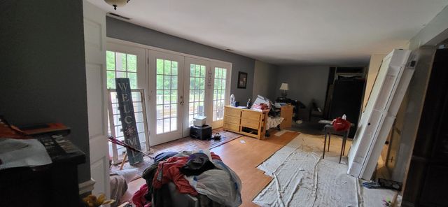 149 Hemlock Dr, Coalmont, TN 37313