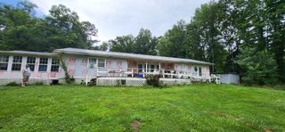 149 Hemlock Dr, Coalmont, TN 37313