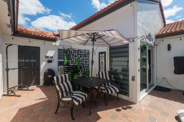 17816 SW 10th Ln, Pembroke Pines, FL 33029