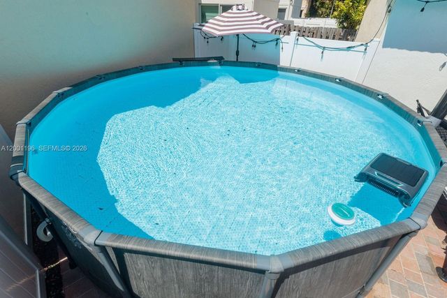 17816 SW 10th Ln, Pembroke Pines, FL 33029