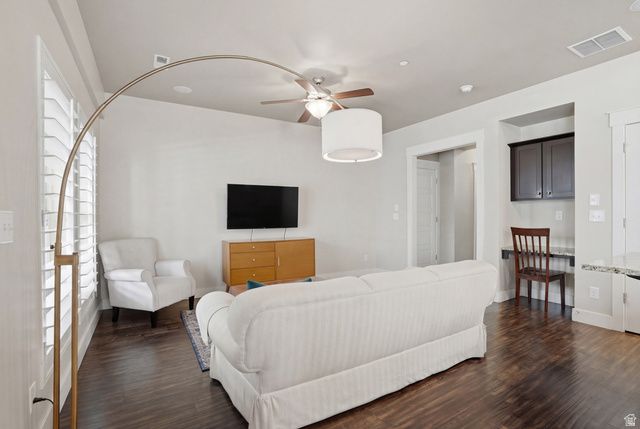 860 W PANTANI CT, Midvale, UT 84047