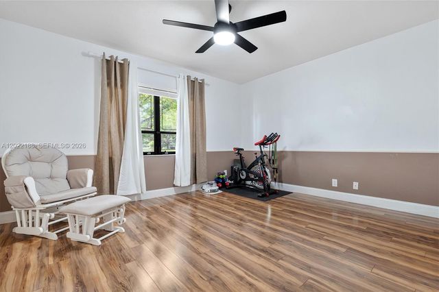 1001 SW 93rd Avenue, Plantation, FL 33324