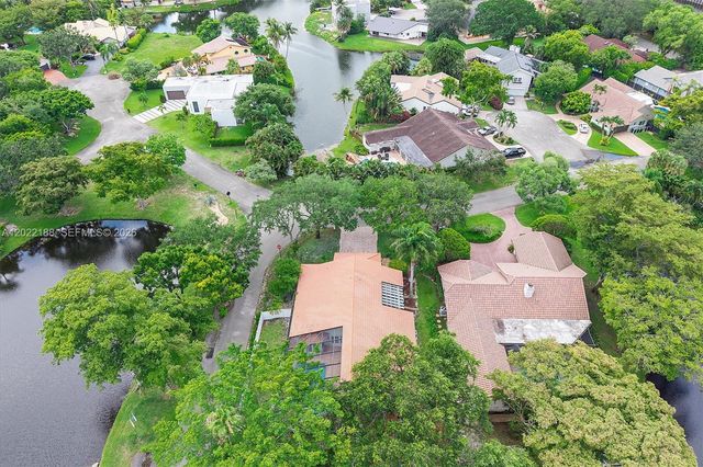 1001 SW 93rd Avenue, Plantation, FL 33324