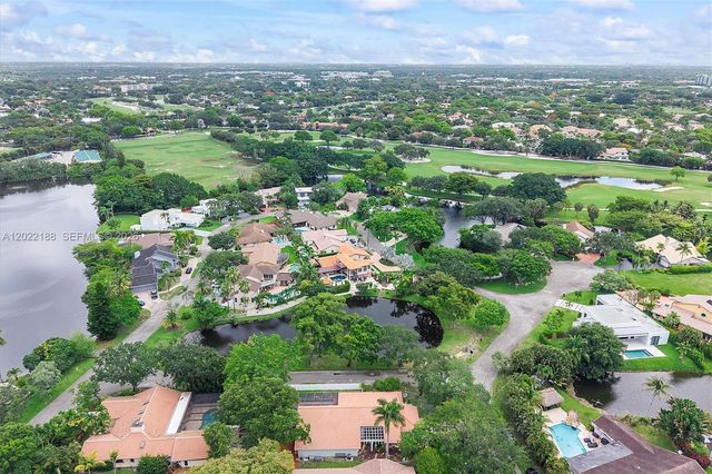 1001 SW 93rd Avenue, Plantation, FL 33324