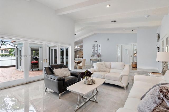 1001 SW 93rd Avenue, Plantation, FL 33324