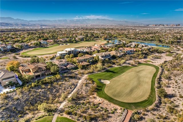 16 Anthem Pointe Court, Henderson, NV 89052
