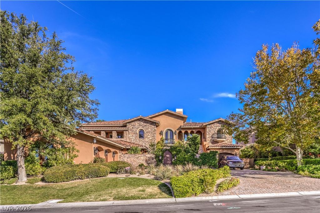 16 Anthem Pointe Court, Henderson, NV 89052