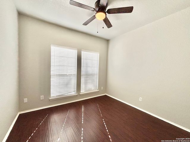 6631 Hartnet, Converse, TX 78109