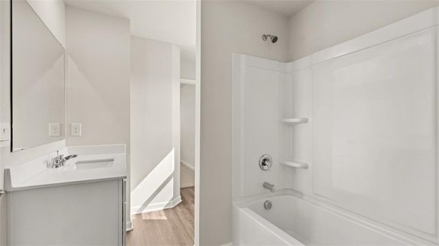 114 Aster Avenue, Locust Grove, GA 30248