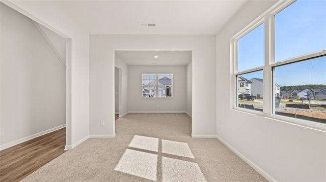 114 Aster Avenue, Locust Grove, GA 30248