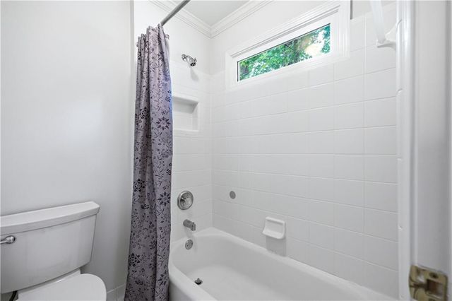 5008 Highland Oaks Court SE, Smyrna, GA 30126