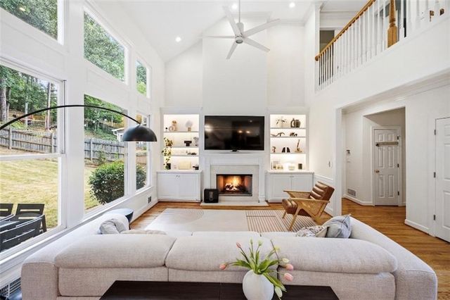 5008 Highland Oaks Court SE, Smyrna, GA 30126