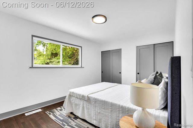 20200 Brookshire Street, Southfield, MI 48076