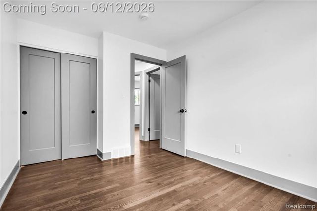 20200 Brookshire Street, Southfield, MI 48076