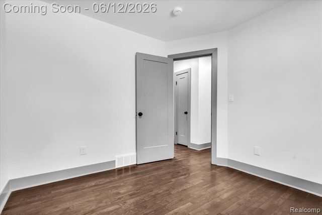 20200 Brookshire Street, Southfield, MI 48076
