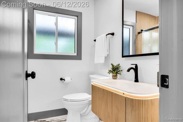 20200 Brookshire Street, Southfield, MI 48076