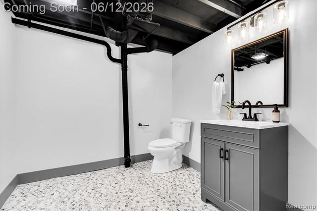 20200 Brookshire Street, Southfield, MI 48076