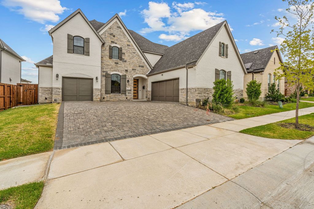 1721 Clem Castle Drive, Carrollton, TX 75010 — exterior