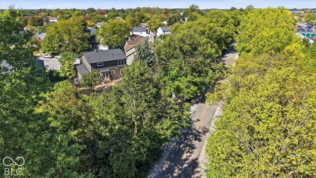 8973 Wooster Court, Fishers, IN 46038