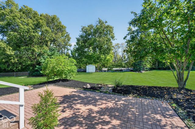 8973 Wooster Court, Fishers, IN 46038