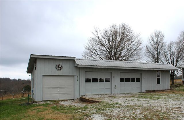 9716 Borland Lane, Harrison, AR 72601