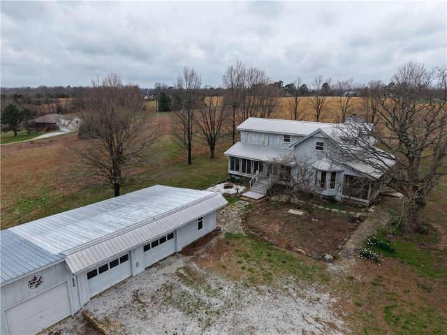 9716 Borland Lane, Harrison, AR 72601