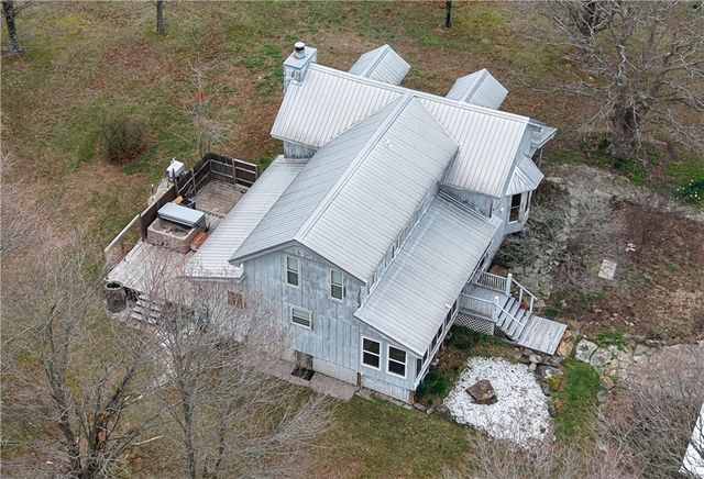 9716 Borland Lane, Harrison, AR 72601