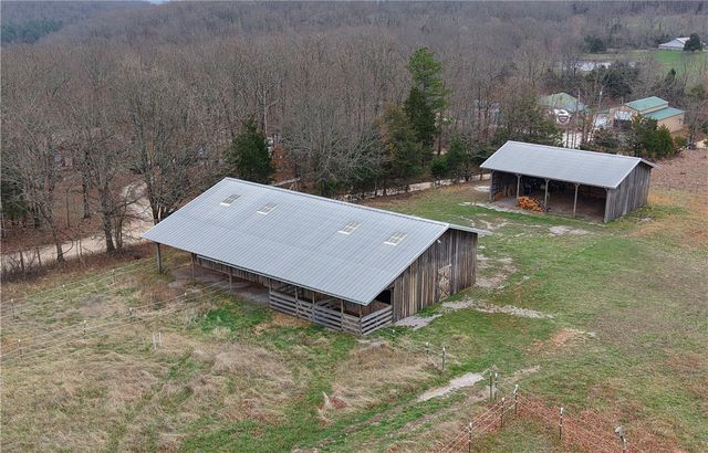 9716 Borland Lane, Harrison, AR 72601