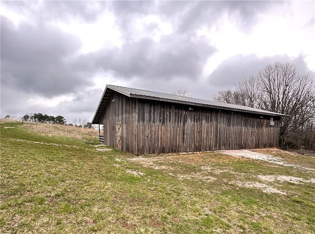 9716 Borland Lane, Harrison, AR 72601