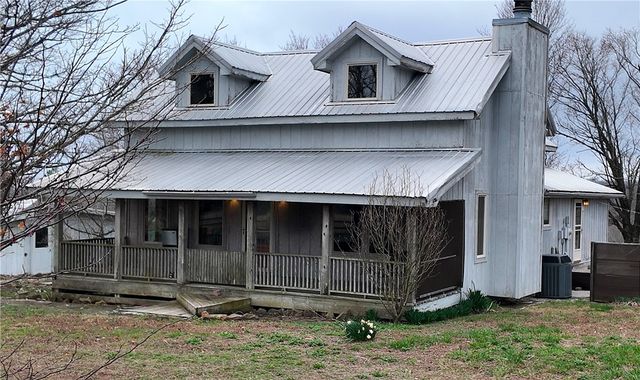 9716 Borland Lane, Harrison, AR 72601