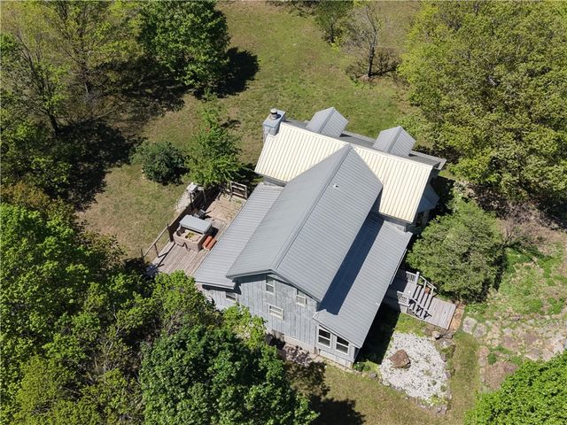 9716 Borland Lane, Harrison, AR 72601