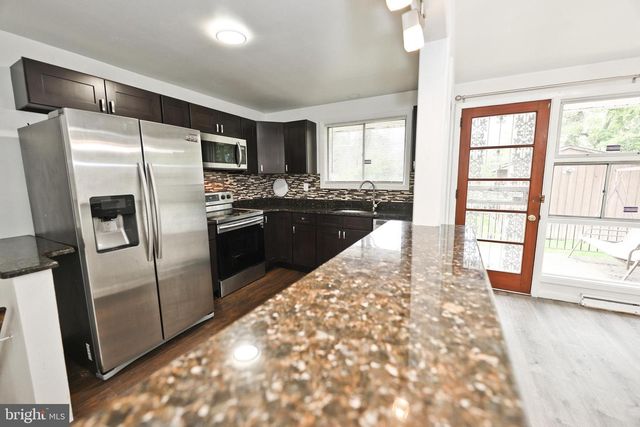 50 ELDON AVE, Lansdowne, PA 19050