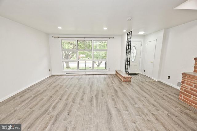 50 ELDON AVE, Lansdowne, PA 19050
