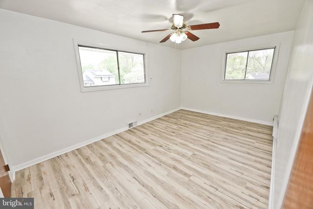 50 ELDON AVE, Lansdowne, PA 19050