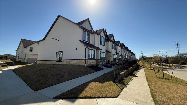 217 Mule Deer Mews, Frisco, TX 75068