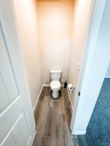 2025 Madeline Drive, Hanford, CA 93230