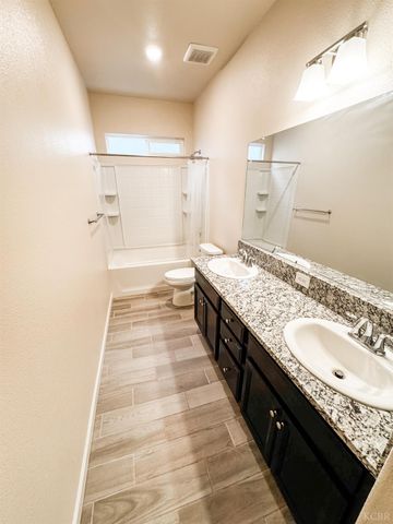 2025 Madeline Drive, Hanford, CA 93230