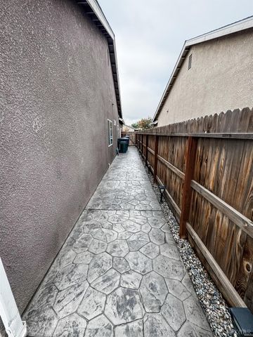 2025 Madeline Drive, Hanford, CA 93230