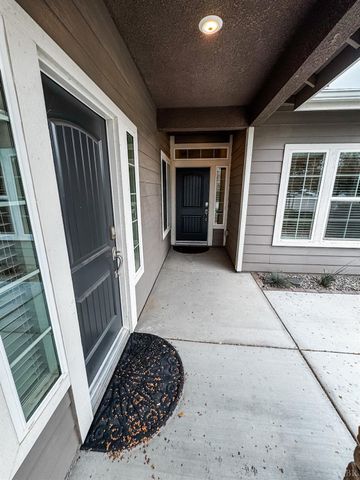 2025 Madeline Drive, Hanford, CA 93230