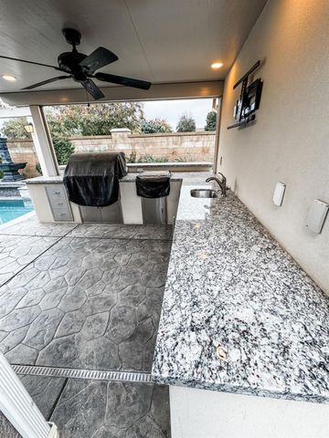 2025 Madeline Drive, Hanford, CA 93230