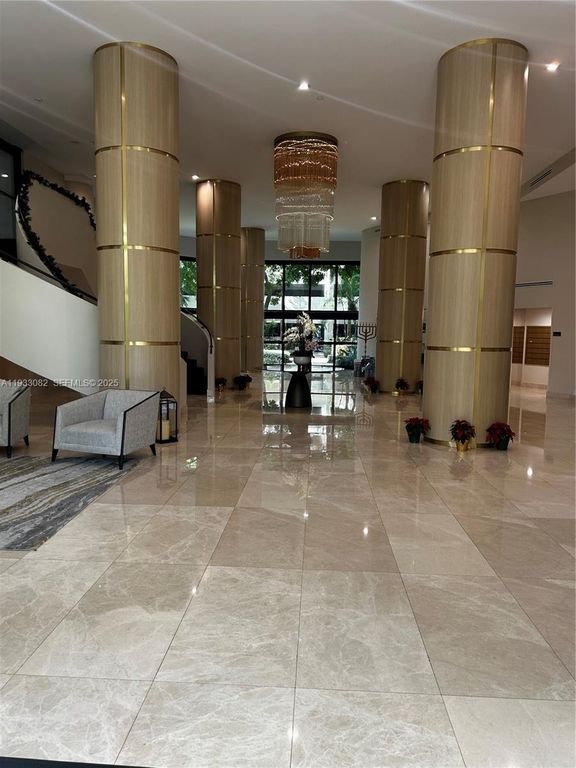 Image 54 of property listing at 3500 Mystic Pointe Dr 2603, Aventura, FL 33180