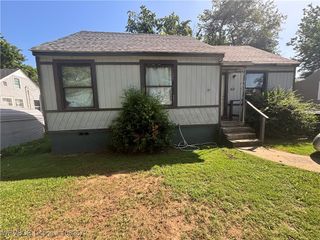 4001 Macarthur Drive, Fort Smith, AR 72904
