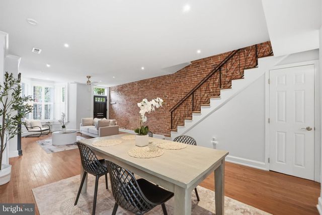 1430 SWANN ST NW, Washington, DC 20009