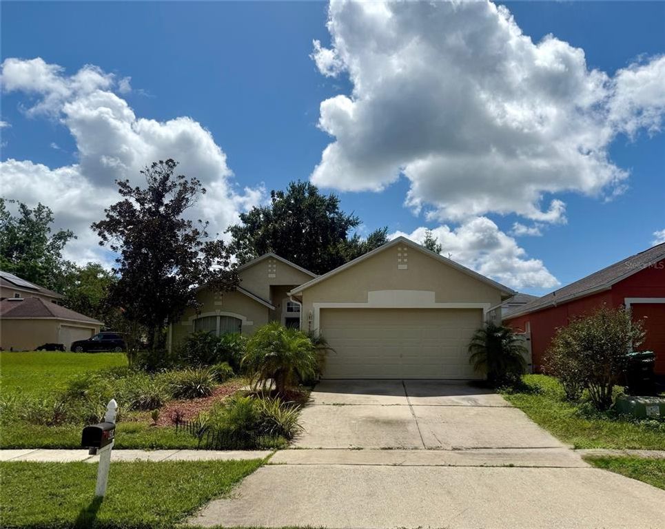 453 DOMINISH ESTATES DRIVE, Apopka, FL 32712