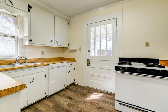 1109 Corinne St., Hattiesburg, MS 39401